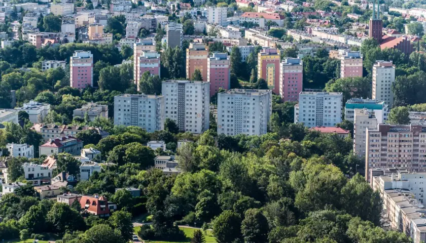 Podatek od nieruchomości: Sprawdź kwotę, terminy, zaległości online