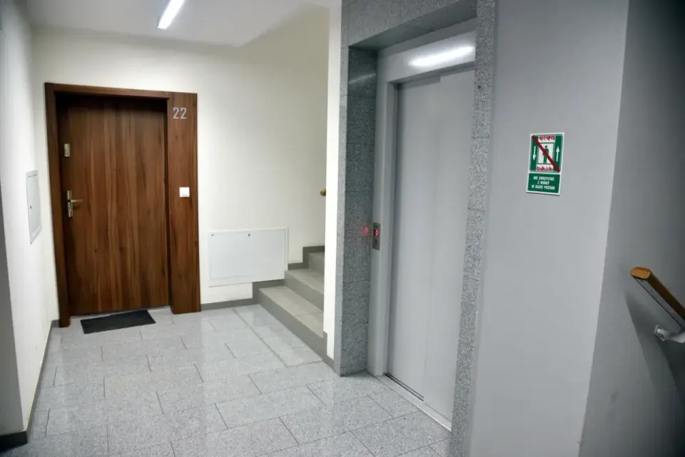 Ubezpieczenie mieszkania a wymiana pionów - kto płaci i kiedy?